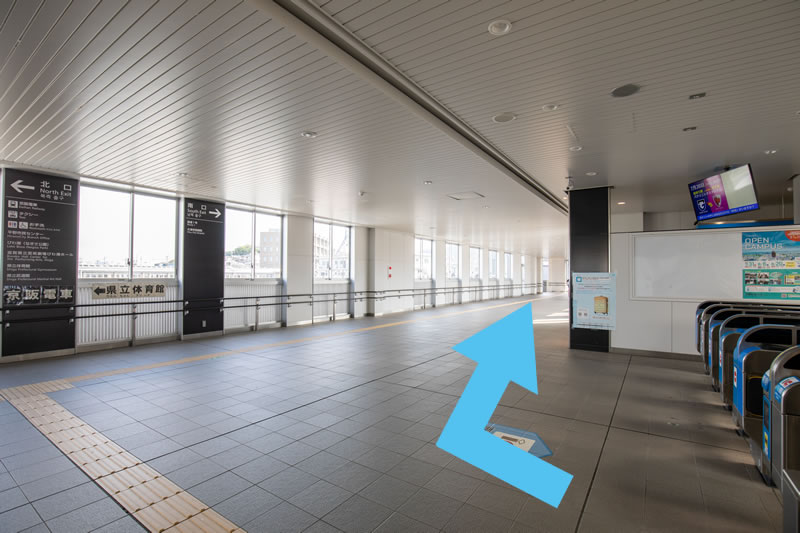 01.膳所駅　改札口を出て南口方面へ。